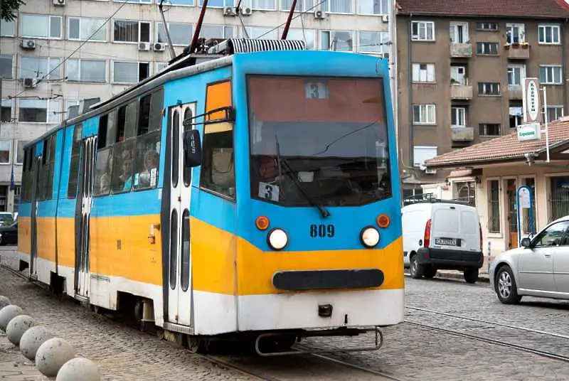 Заменят с нови старите трамваи в София