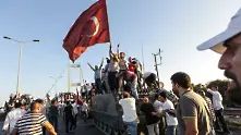 Българите масово очакват ситуацията в Турция да се влоши след опита за преврат