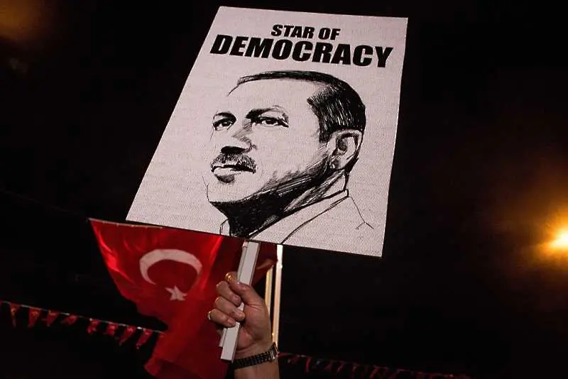 Турция започва да пише нова конституция