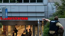 Очевидци говорят за поне трима нападатели в Мюнхен
