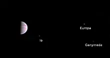 Juno изпрати първите снимки от Юпитер отблизо
