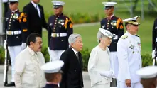 Японският император намеква за абдикация
