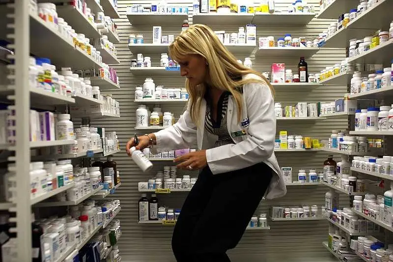 Аптека в Германия продава сълзотворен газ