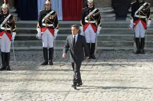 Никола Саркози: Джунглата край Кале - във Великобритания!
