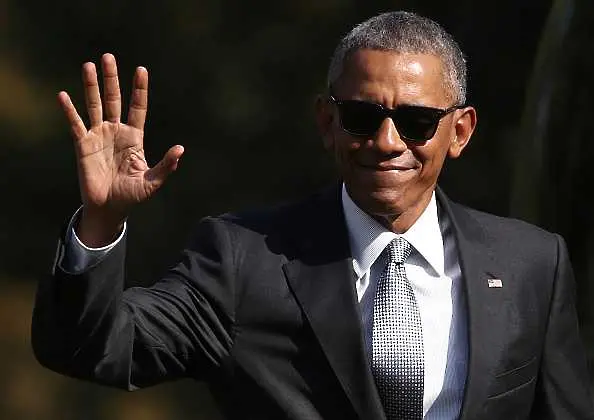 Обама потегли на 11-ата си и последна обиколка в Азия