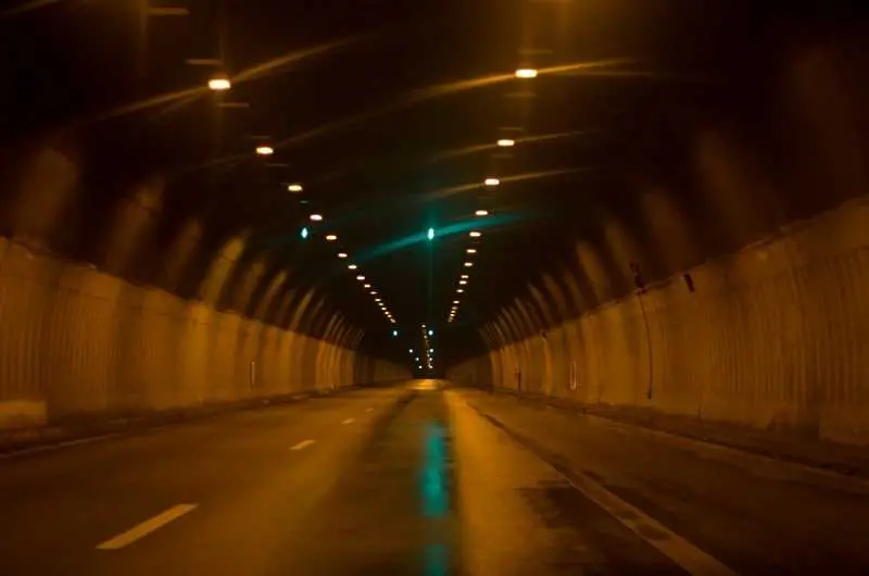 Край на ремонта на трите тунела по пътя Асеновград-Смолян