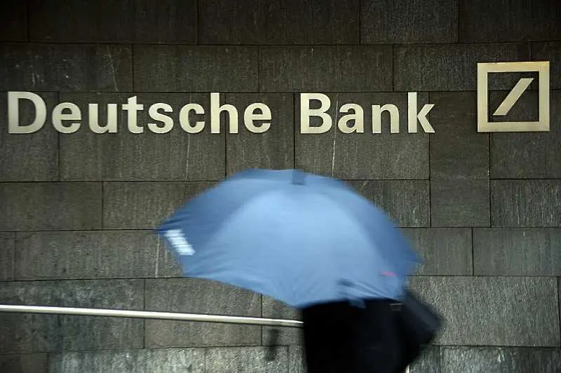 Несигурността около Deutsche Bank срина банковите акции на европейските борси