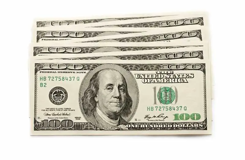 Щатският долар с 13-годишен връх след подкрепа от Джанет Йелън 
