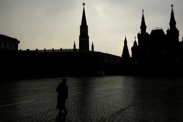 Бомбени заплахи срещу Кремъл и още 6 ключови места в Москва