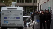Турция: Полицията арестува депутати 