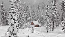 Къщички в снега се гушат (фотогалерия)