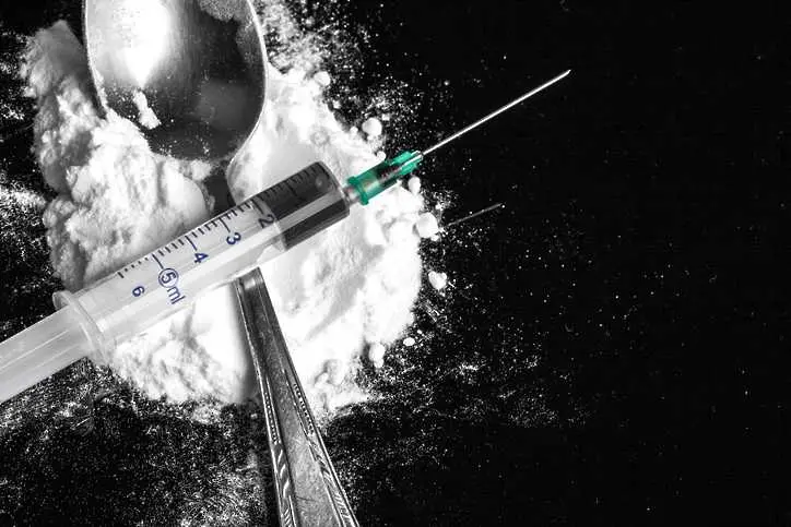 Откриха 80 килограма хероин в „Студентски град“
