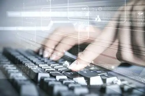Над 93% от българските фирми са с достъп до компютри