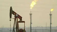 Очаква се петролът да поскъпне с 35% през 2017 г.