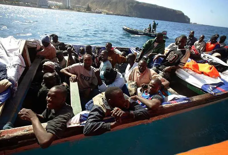 ЕС обмисля да финансира лагери за мигранти в Африка