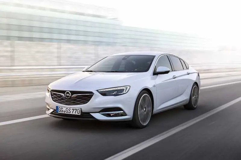 Opel  с най-високи продажби от 2011 г.
