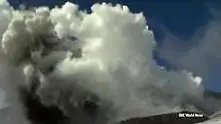 Туристи и журналисти ранени при внезапно изригване на Етна