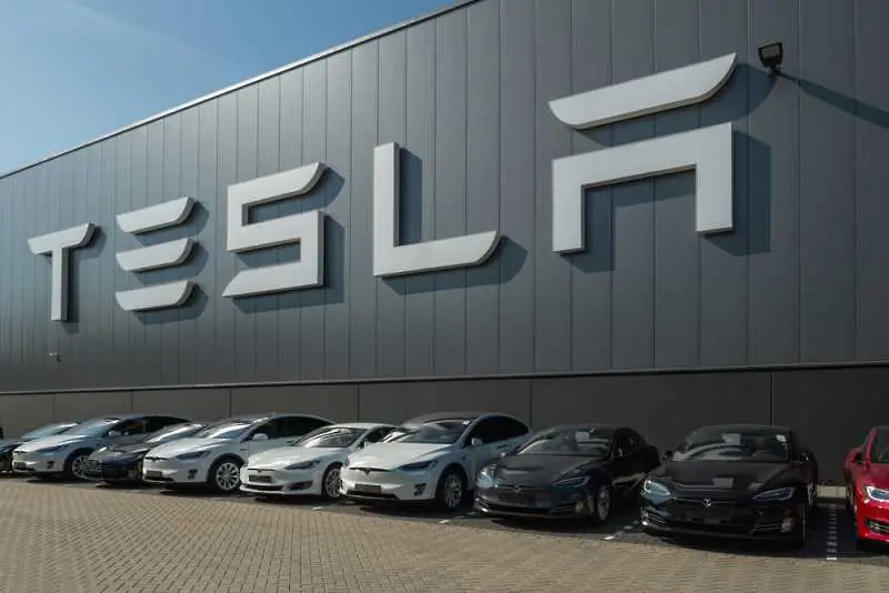 Tencent придоби 5% от Tesla за 1,78 милиарда долара