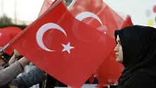 Главната опозиционна партия в Турция внася искане за анулиране на референдума