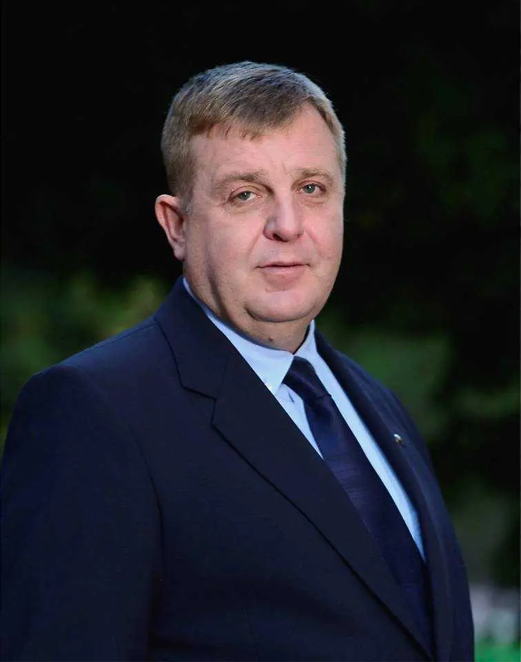 Каракачанов: Само с единни усилия и отстояване на националния интерес България може да постигнем успехи