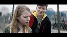 Този филм обяснява на зрителите как се чувстват децата с аутизъм