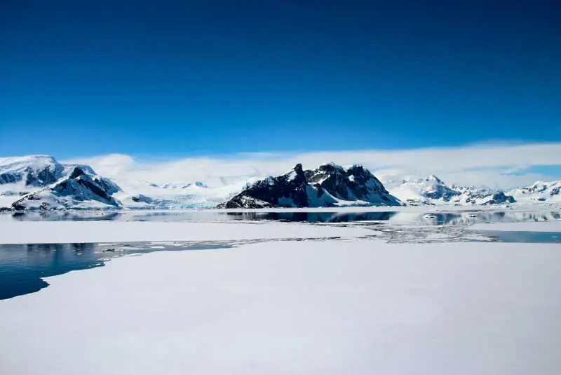 Китай ще строи летище в Антарктида