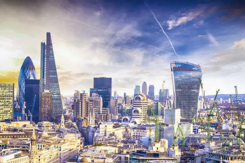 Китайци купиха най-високия небостъргач в Лондон за $1,5 млрд.