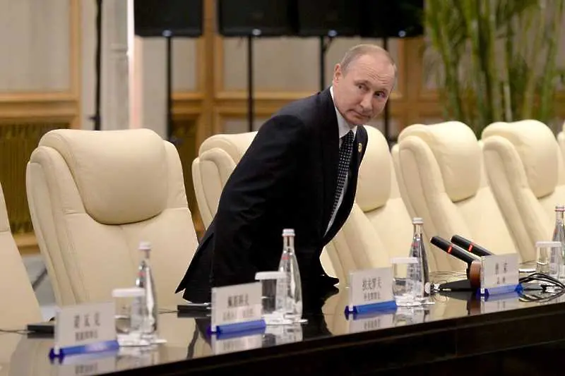 Реакции на София след изказване на Путин за кирилицата