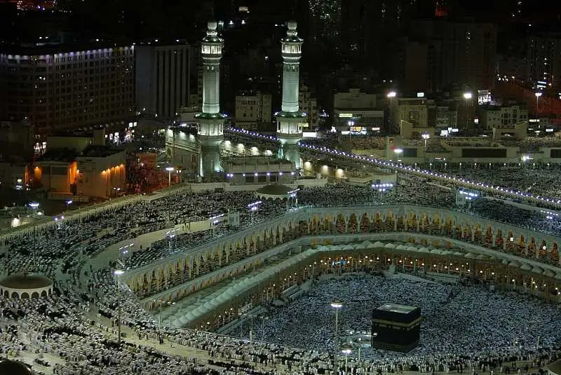 Предотвратен е терористичен акт в Мека в края на Рамазана