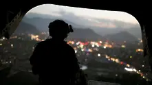 Кола бомба атакува банка в Афганистан, десетки жертви и ранени