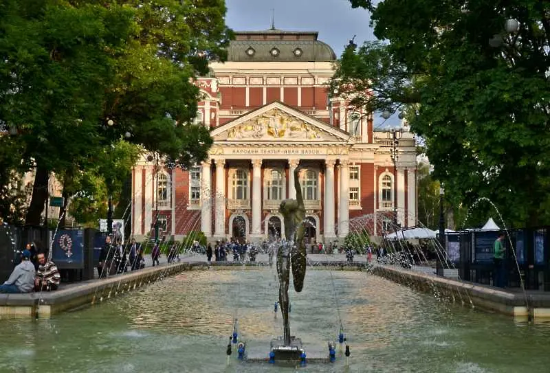 България е последна в ЕС по посещения на театри и концерти