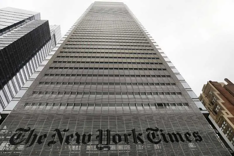 Милиардерът Слим продаде част от акциите си в Ню Йорк Таймс