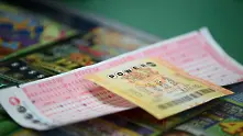 700 млн. долара си чакат късметлията в американската лотария