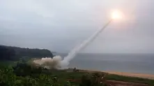 Ким Чен Ун отлага ракетния удар срещу Гуам