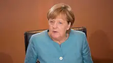 Меркел предупреди Анкара да не злоупотребява с Интерпол