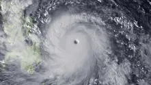 Мрачните рекорди на тайфуните и ураганите