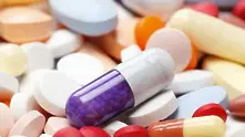 Половината от лекарствата, продавани онлайн, може да са фалшиви