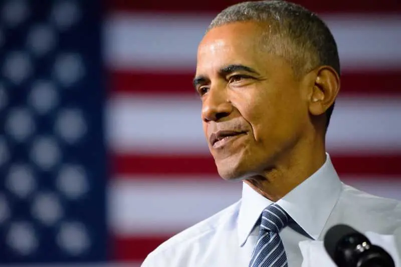 Барак Обама осребрява президентския си опит на Уолстрийт