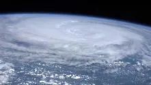Странният ураган Офелия днес ще удари Ирландия