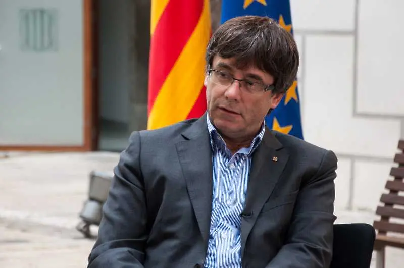 Каталунският премиер отговори в Twitter на ултиматума на Испания