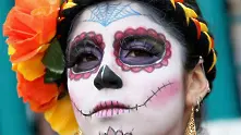 Хиляди мексиканци излязоха на парад по повод Деня на мъртвите