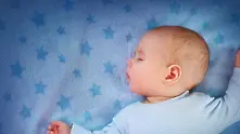 Защо бебето се буди нощем