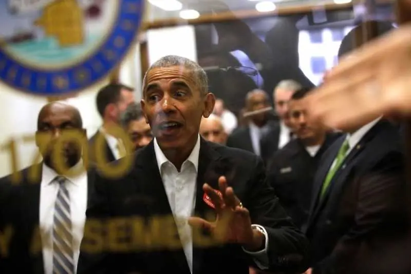 Барак Обама се яви на повиквателна за съдебен заседател