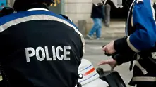Френски полицай застреля трима, след което се самоуби