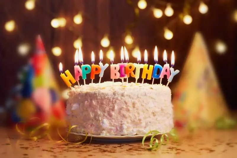 Защо на рожден ден ядем торта?