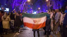 За какво протестират в Иран