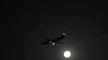 Самолет на Луфтханза кацна извънредно на летище София