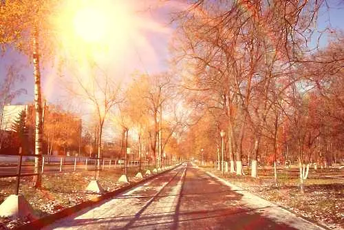 Времето: Слънчево и топло