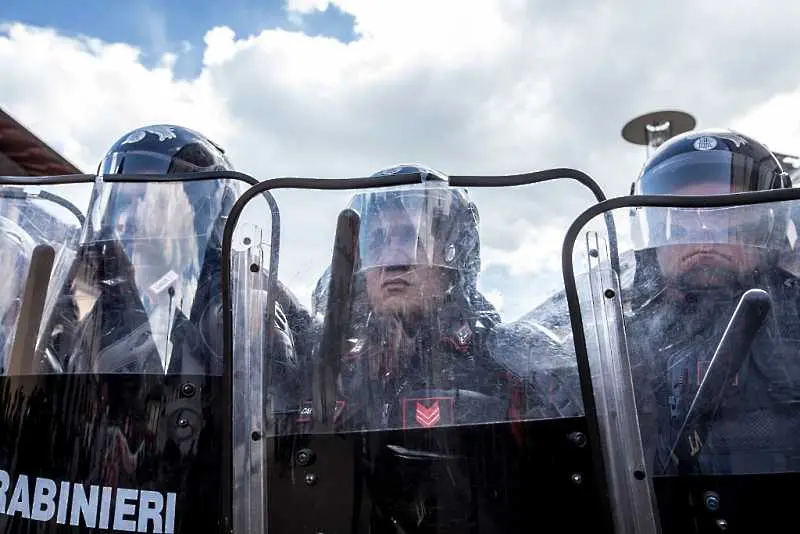 Италианската полиция арестува 45 мафиоти от Камората