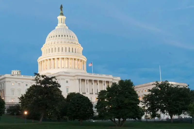 Утре в Сената на САЩ ще бъде гласуван законопроектът за държавните разходи